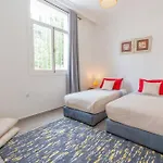 Villa Taylam