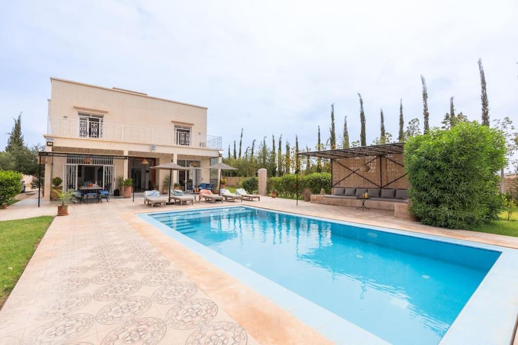 Villa Taylam